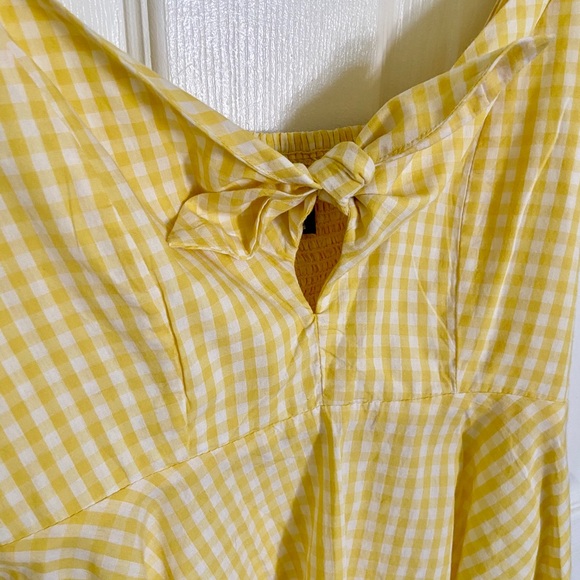 Vero Moda Peplum Tank - Picture 5 of 6